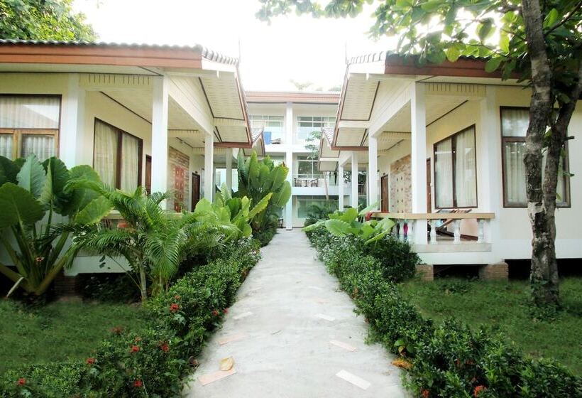 수피리어 룸 가든 전망, Amantra Resort And Spa