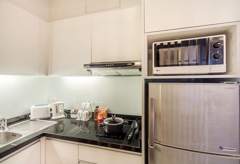 Executive Suite, Aspira 12th Avenue Asoke Sukhumvit
