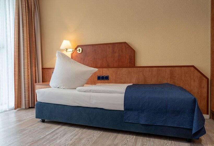 스탠다드 싱글 룸, Boardinghouse Burgpark