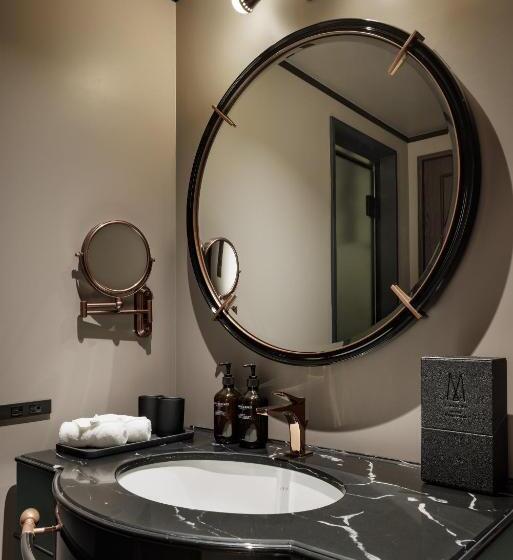 חדר אקזקיוטיב עם מיטת קווין, Sosei Sapporo Mgallery Collection