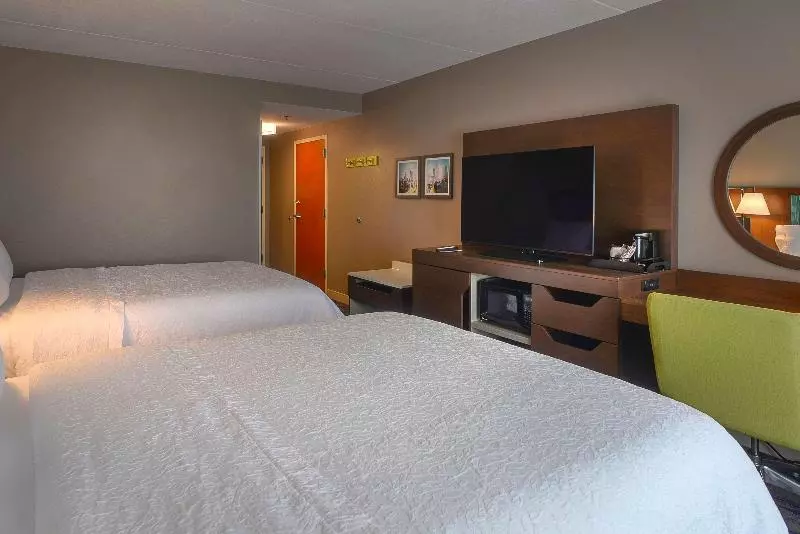 スタンダードルーム, Hampton Inn & Suites Atlsix Flags