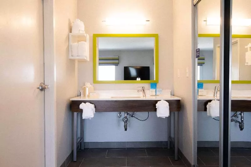 Standard-studio King-vuode, Hampton Inn & Suites Dallas/lewisvillevista Ridge Mall, Tx
