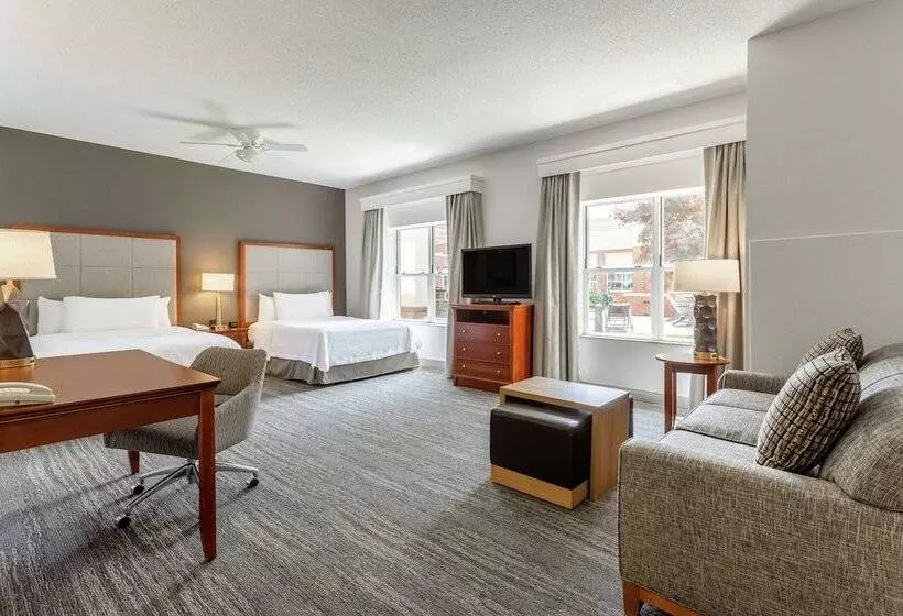 スタンダードスタジオ, Homewood Suites By Hilton Albany