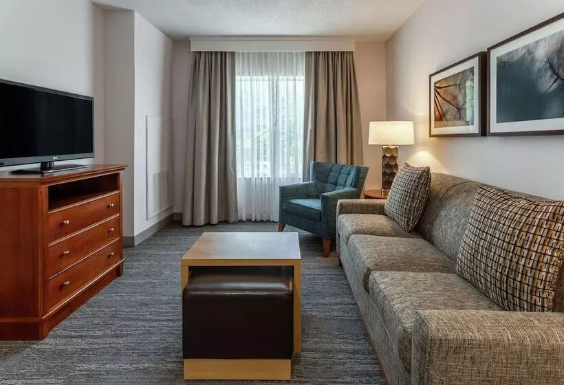 スイート, Homewood Suites By Hilton Albany