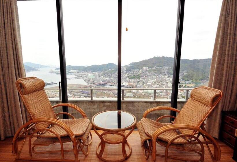Номер Superior, Nagasaki Koyotei