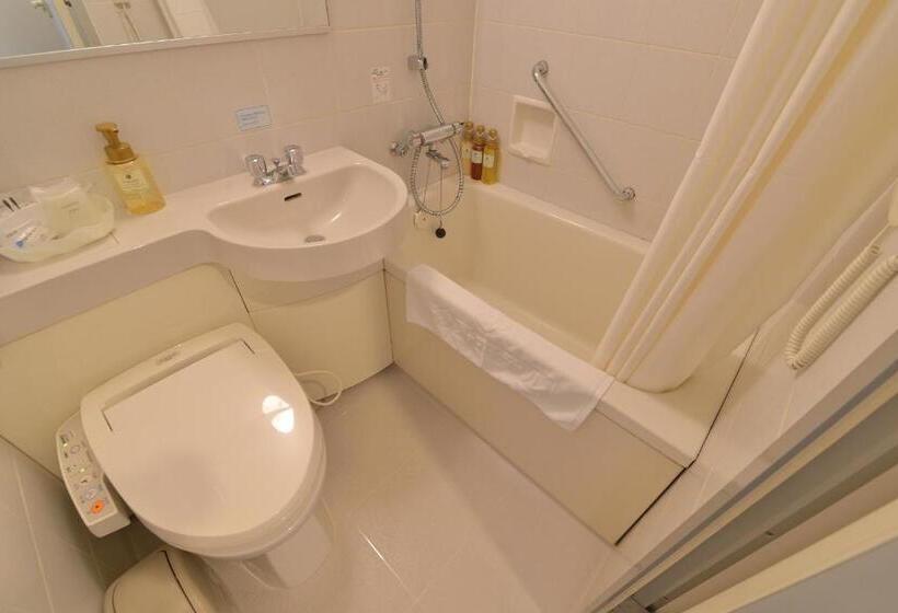 غرفة إقتصادية, Okayama Koraku