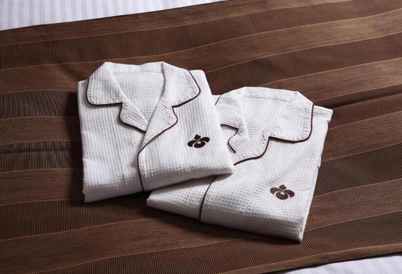 غرفة إقتصادية, Okayama Koraku