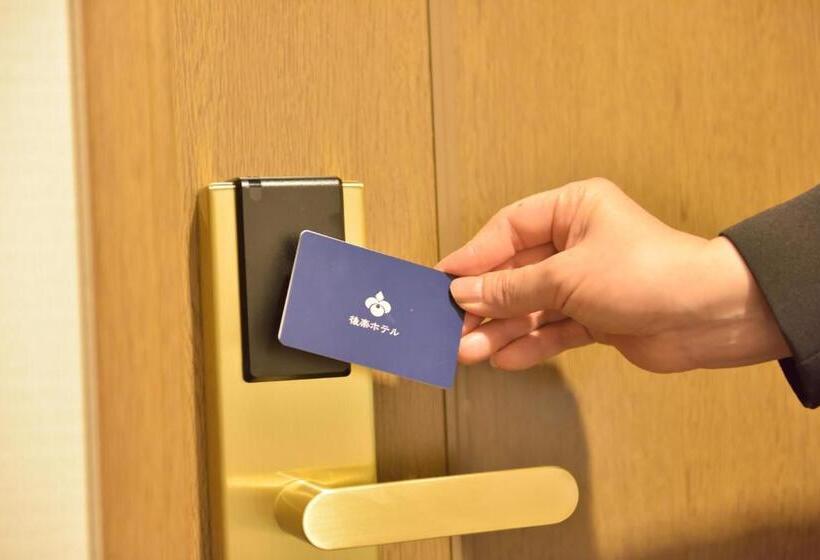 غرفة قياسية فردية, Okayama Koraku