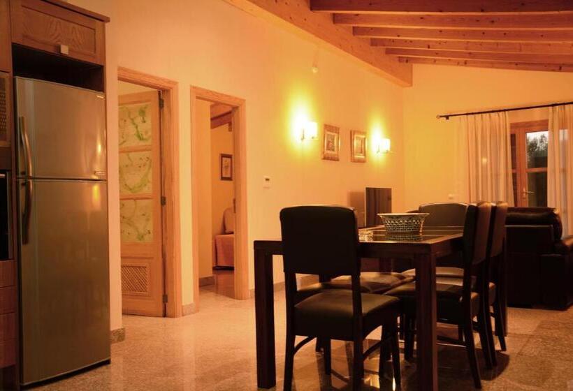 침실 3개 아파트, Agroturismo Son Burgues