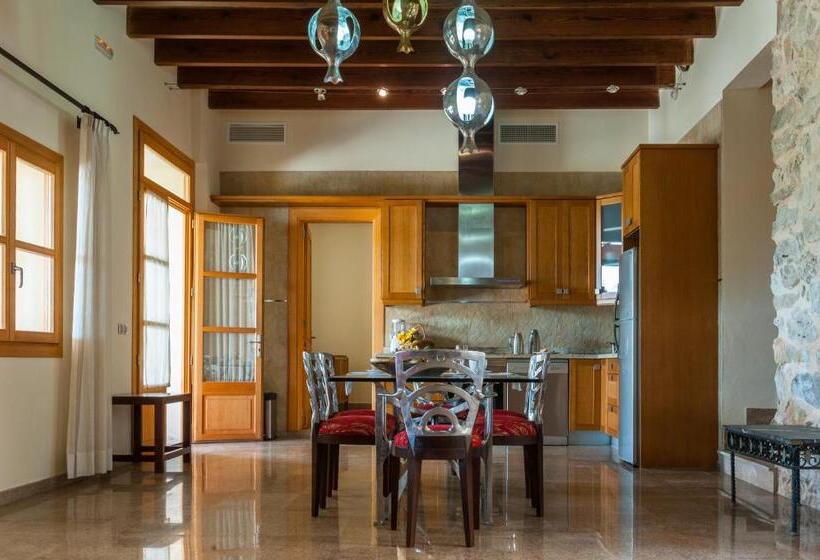 آپارتمان 4 خوابه, Agroturismo Son Burgues