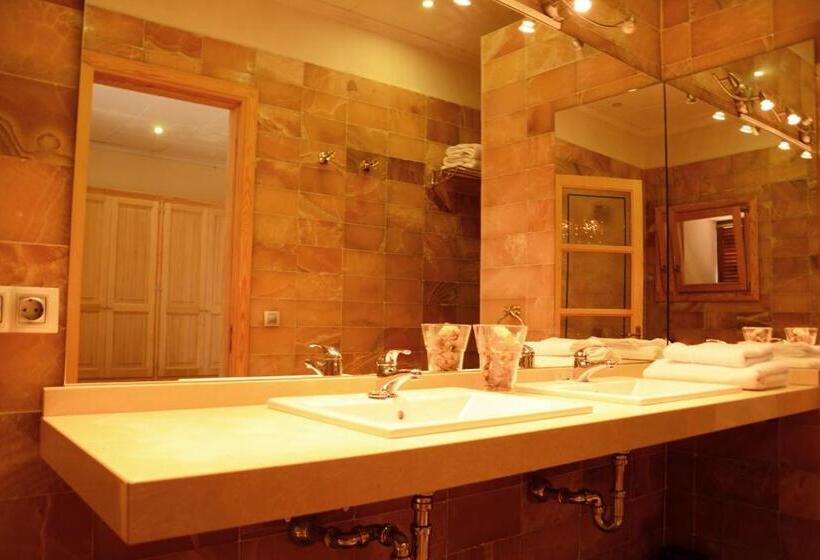 침실 4개 아파트, Agroturismo Son Burgues