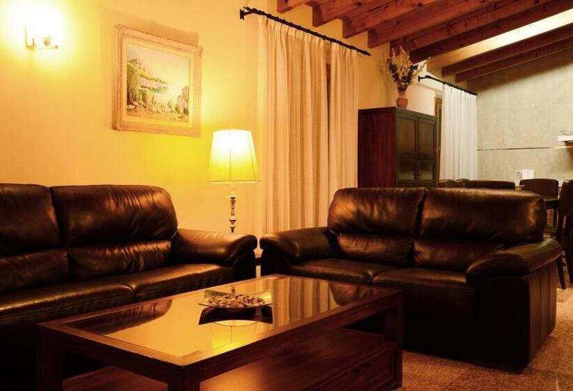 آپارتمان 3 خوابه, Agroturismo Son Burgues