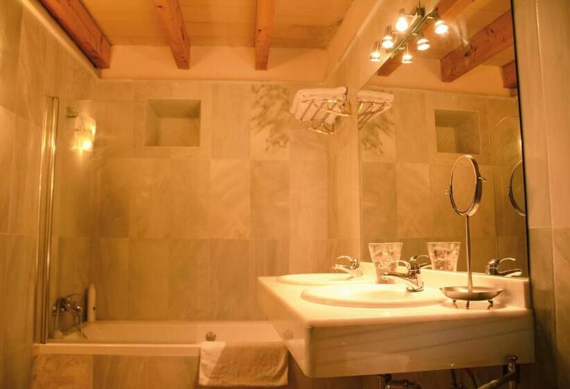 침실 4개 아파트, Agroturismo Son Burgues