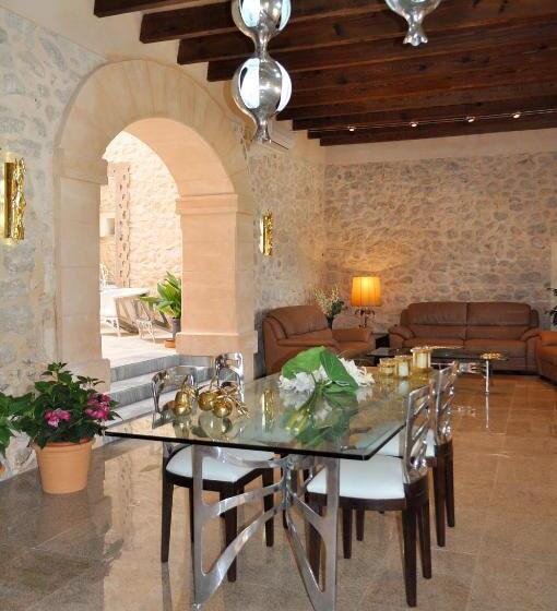 침실 4개 아파트, Agroturismo Son Burgues