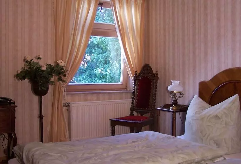 スタンダードルーム, Villa Herzog