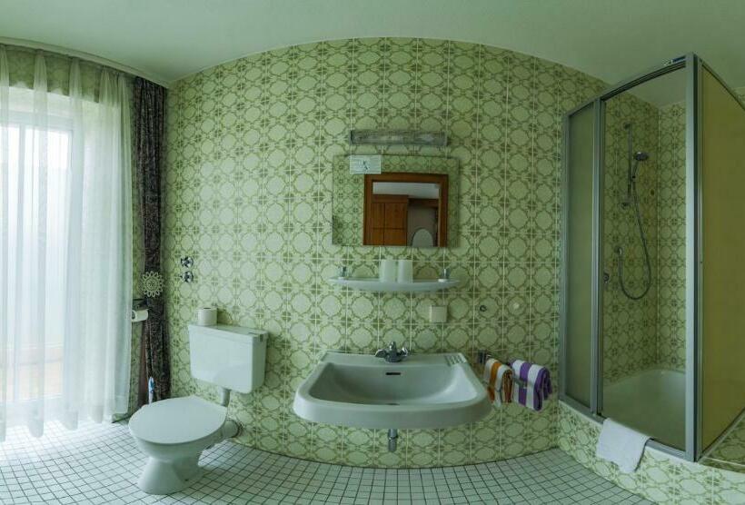 Номер Стандарт, Kneipp Kurhotel Emilie