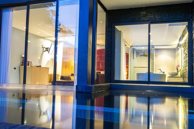 エコノミールーム, Toyo Hotel