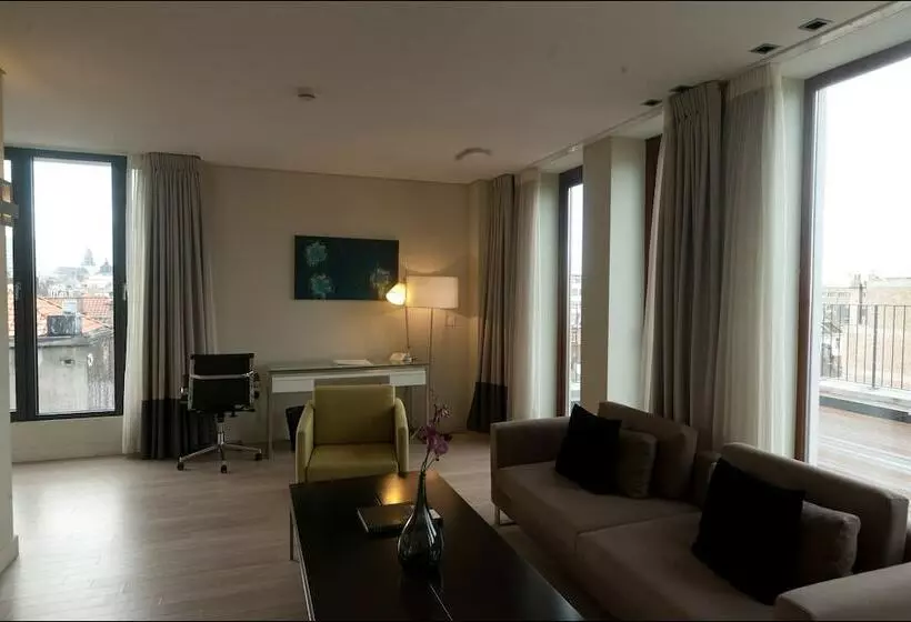 آپارتمان 2 خوابه, B Aparthotel Grand Place