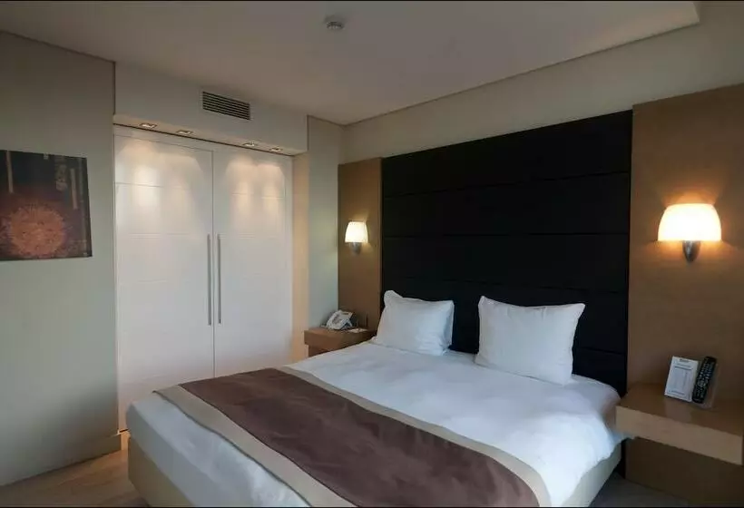 آپارتمان 1 خوابه, B Aparthotel Grand Place