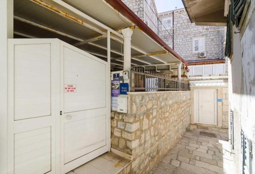 Номер Стандарт, Eddie's Sea View Rooms Old Town