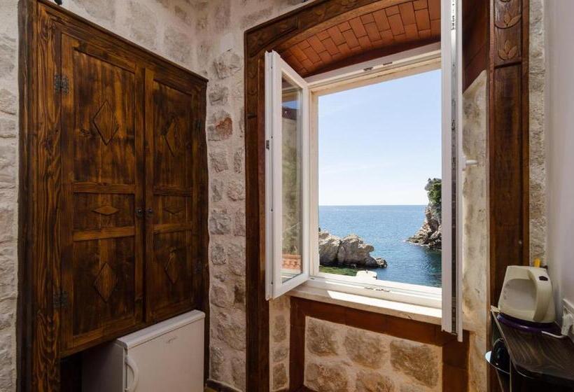 Номер Стандарт Вид на Море, Eddie's Sea View Rooms Old Town