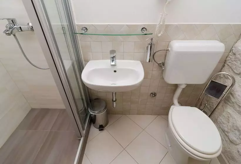 اتاق استاندارد با چشم‌انداز دریا, Eddie's Sea View Rooms Old Town