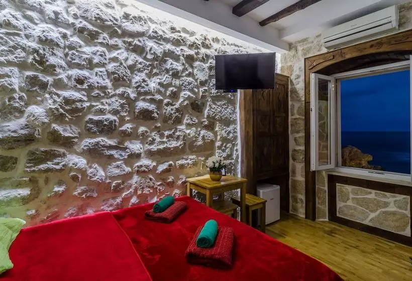 اتاق استاندارد با چشم‌انداز دریا, Eddie's Sea View Rooms Old Town