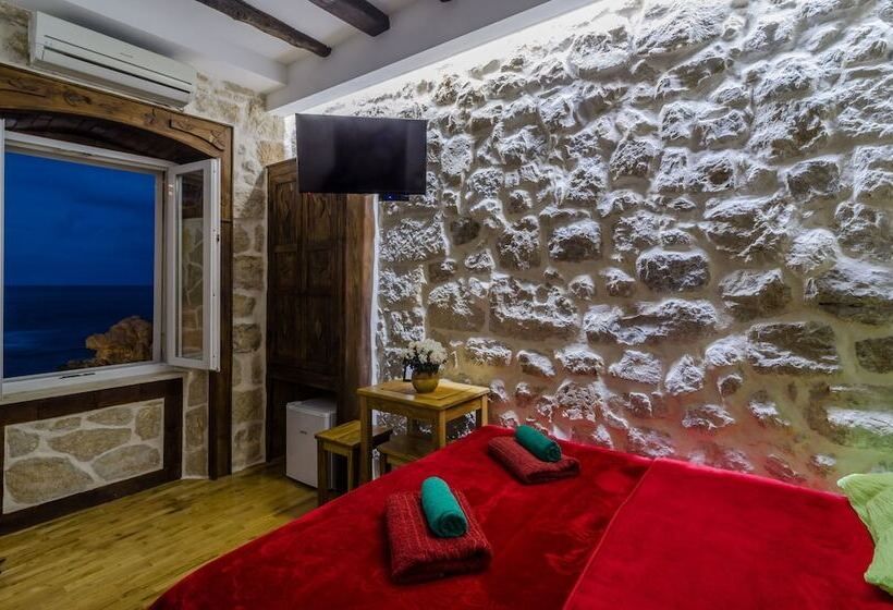 Номер Стандарт Вид на Море, Eddie's Sea View Rooms Old Town