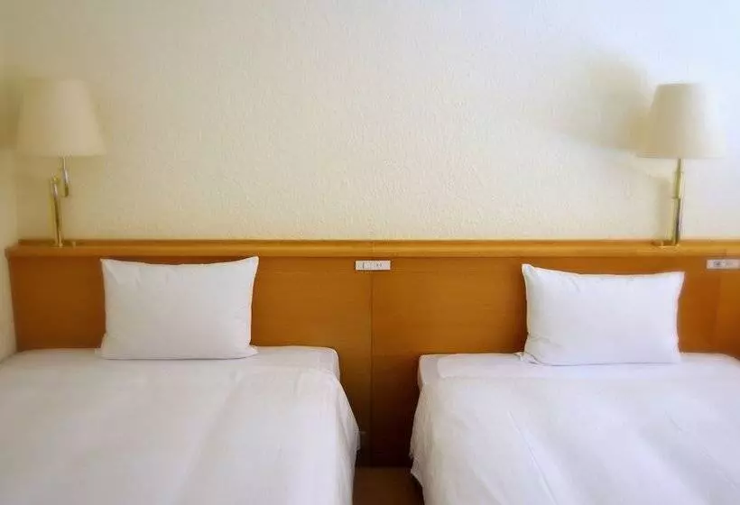 اتاق استاندارد با چشم‌انداز کوهستان, Beach Hotel Sunshine Ishigakijima