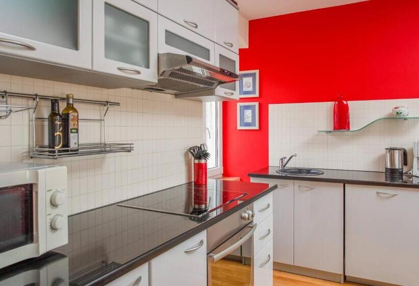 דירת שני חדרים עם מרפת, Boutique Guest Accommodation Zephyrus