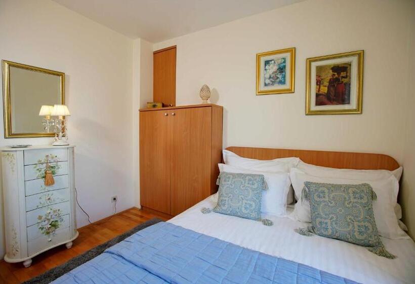 דירת שני חדרים עם מרפת, Boutique Guest Accommodation Zephyrus
