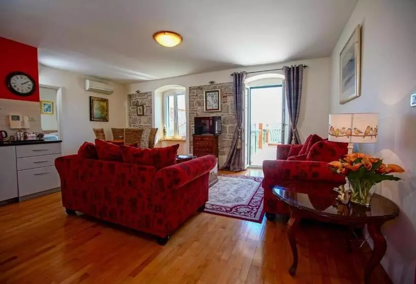 Apartamento 2 Quartos com Varanda, Boutique Guest Accommodation Zephyrus