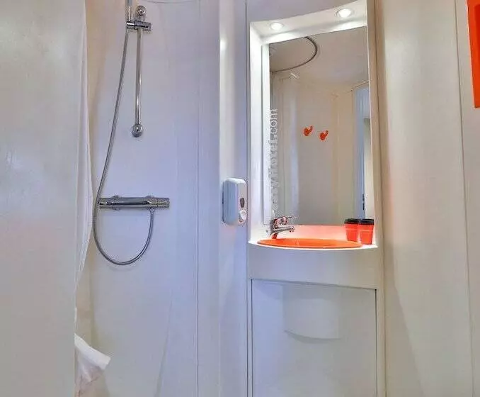 Habitación Estándar, Easyhotel Sofia