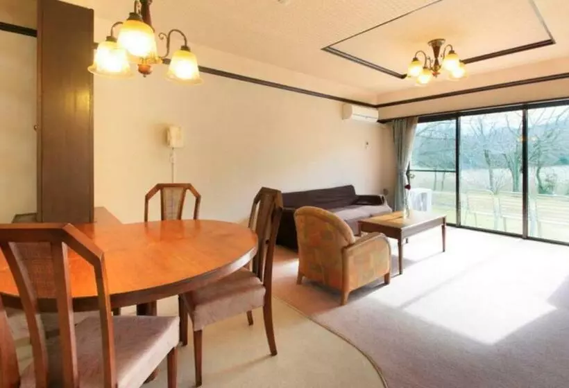 ファミリールーム, Izu Ippeki Lake Lakeside Terrace