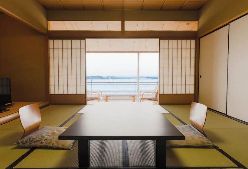 غرفة قياسية مطلّة علي البحيرة, Apa Hotel & Resort Kaga Katayamazu Onsen Kasuikyo