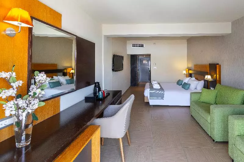 ファミリールーム, Leonardo Kolymbia Resort Rhodes
