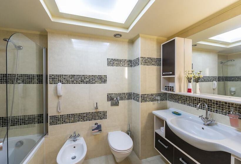 غرفة قياسية مطلّة علي حمام السباحة, Leonardo Kolymbia Resort Rhodes