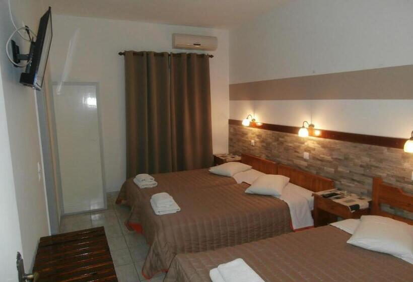 バルコニー付きスタンダードルーム, Narkissos