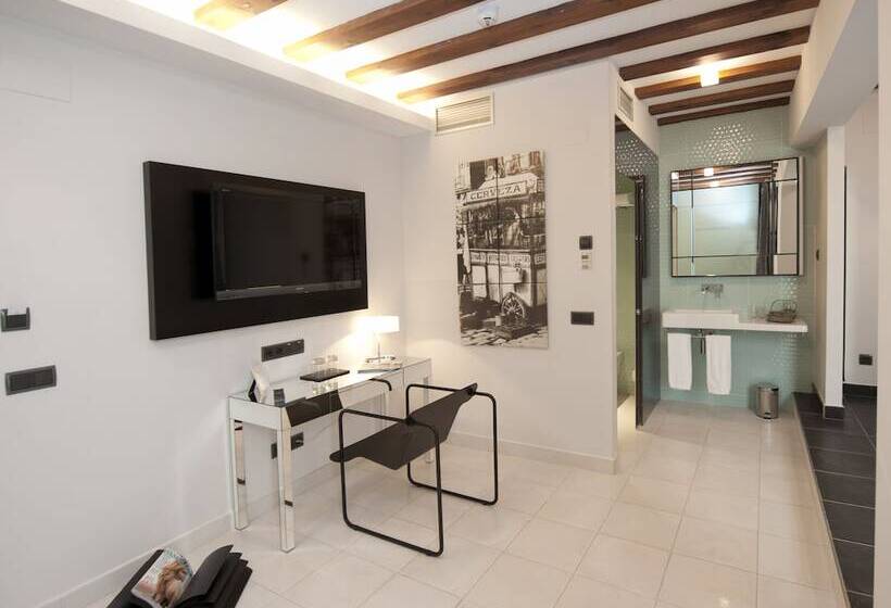 اتاق خانوادگی, Posada Del Leon De Oro Boutique