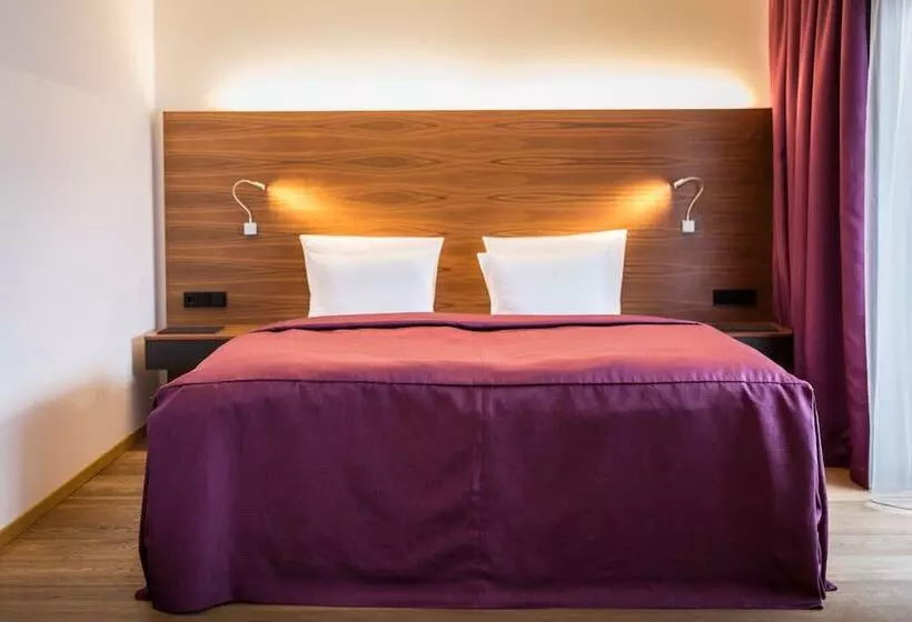 سوئیت کلاسیک, Alpenparks Hotel & Apartment Taxacher