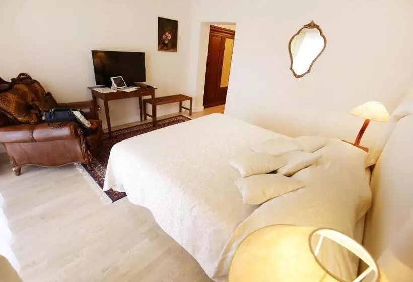 オーシャンビュースイート, Villa Triana Adults Only