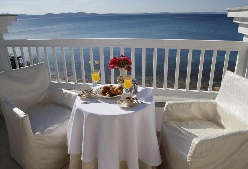 バルコニーつきオーシャンビュースーペリアルーム, Villa Triana Adults Only