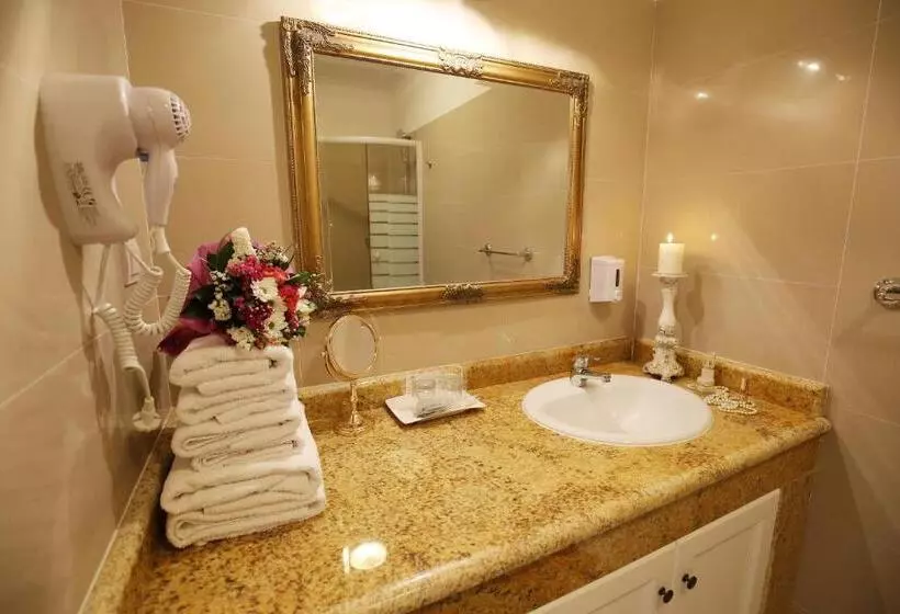バルコニーつきオーシャンビュースーペリアルーム, Villa Triana Adults Only