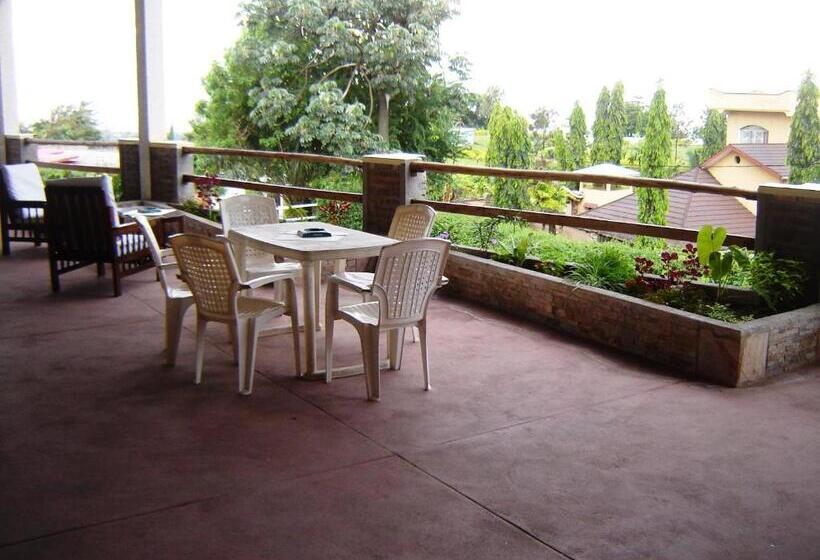 1 Bedroom Apartment Lake View, Valia Apartments In Kiriri With Panoramic View