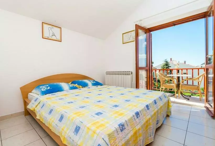 آپارتمان 2 خوابه با چشمانداز دریا, Villa Valjalo