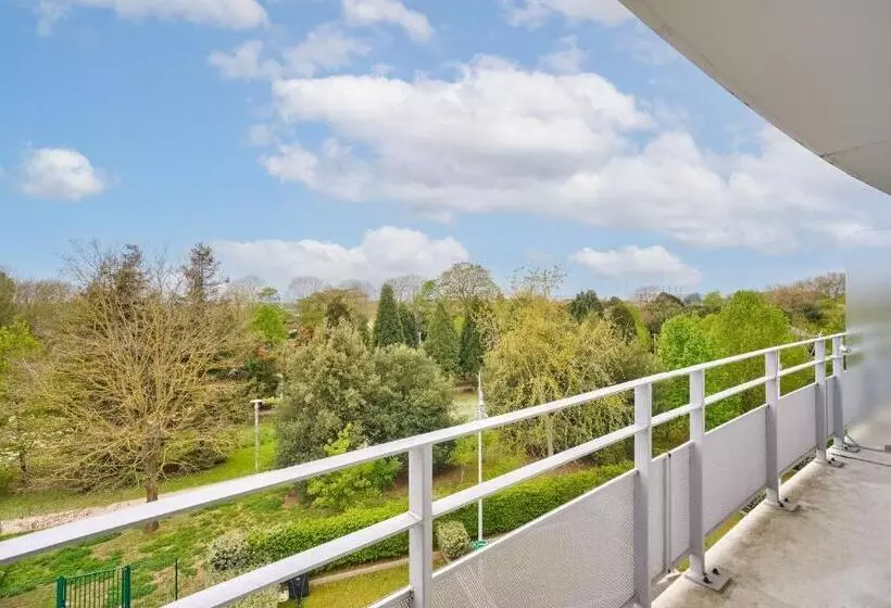 آپارتمان 2 خوابه, Clarion Paris Cdg Airport