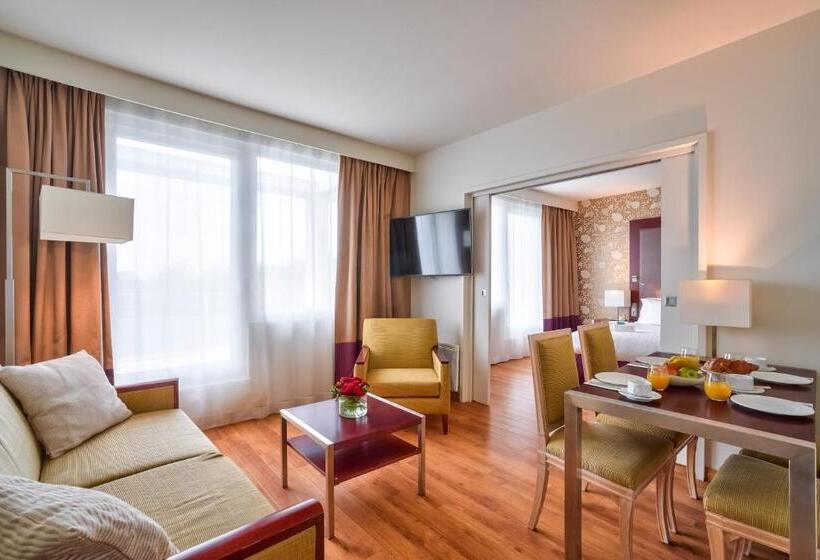 شقة غرفتين, Clarion Paris Cdg Airport