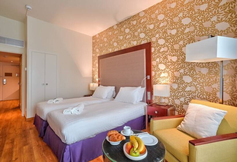 Студия Стандарт, Clarion Paris Cdg Airport