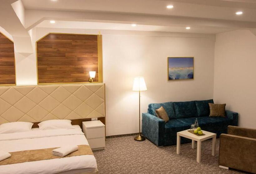 سوییت خانوادگی, Luxury Rooms Skadarlija