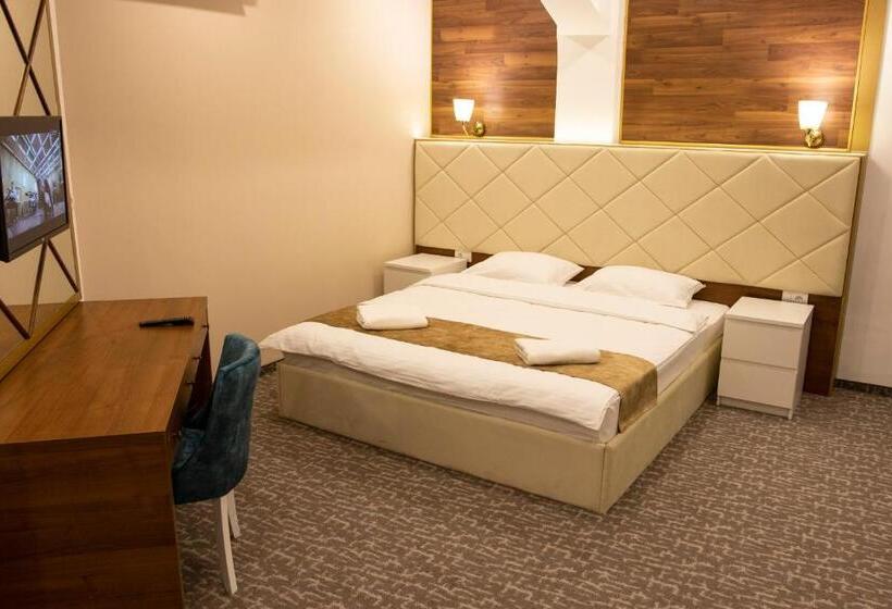 سوییت خانوادگی, Luxury Rooms Skadarlija